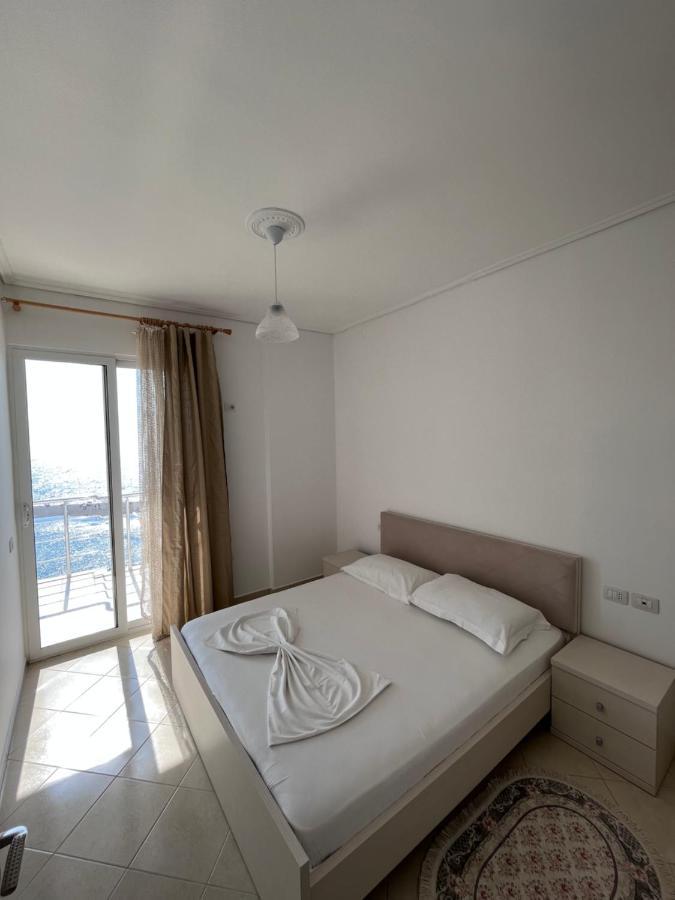 Diamond Sea Daire Saranda Dış mekan fotoğraf